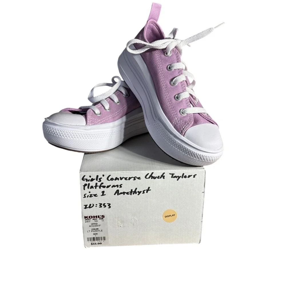 Converse Kids Girls SZ 1 Lilac Purple Canvas Platform Sneakers w/ White Sole NIB